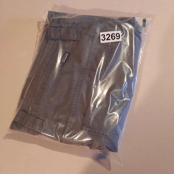 Patagonia Tenpenny Shorts Mens 38 Gray Organic Cotton Nylon Utility Hiking - Picture 10 of 10